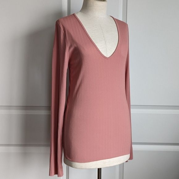 rag & bone Zoe Top Deep Vee Long Sleeve Ribbed Crepe Fitted Mauve L NWT - Picture 4 of 14
